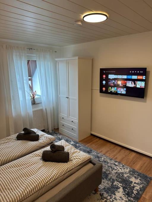 Gemuetliche Wohnung Naehe Alsfeld - Parkplatz Exterior foto